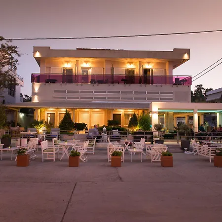 Hotel Pithari *