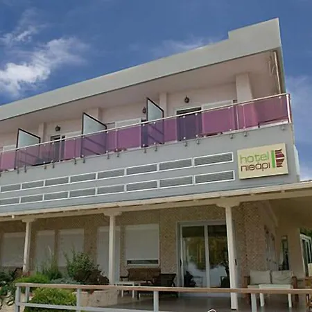 Hotel Pithari Agía Triás