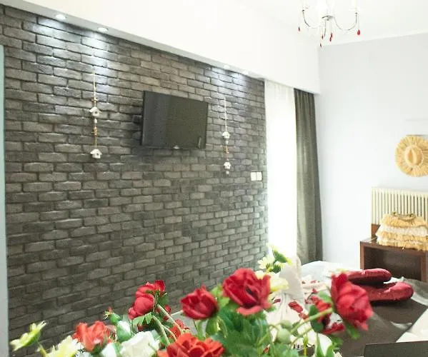 Pithari Hotel