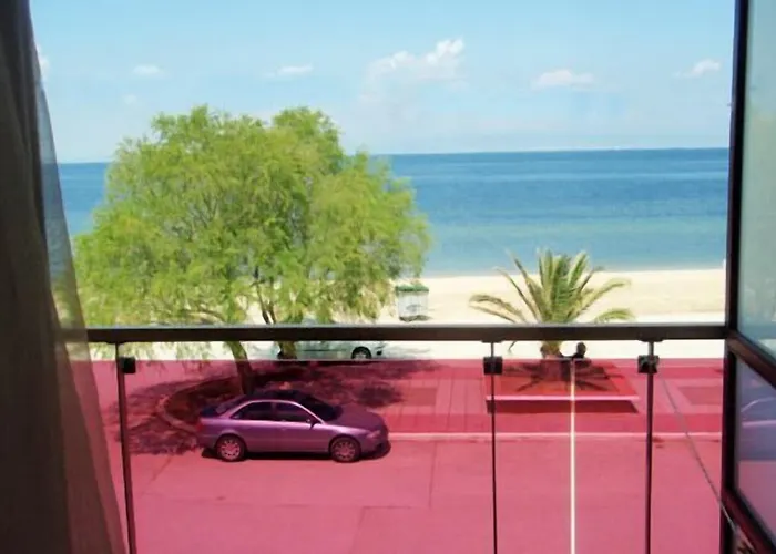 Pithari * Agia Triada (Thessaloniki)