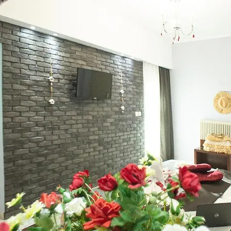 Pithari Hotel