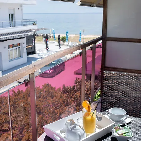 Pithari Hotel *