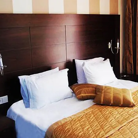 Hotel Pithari *