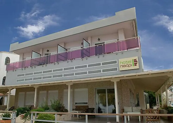 Hotel Pithari Agía Triada